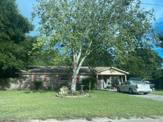 House for sale in Defuniak Springs