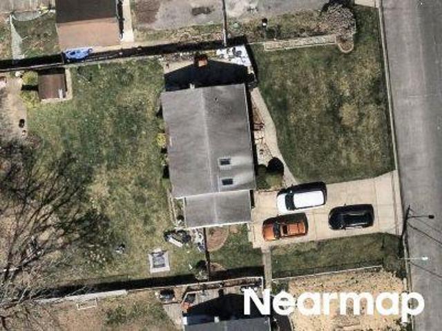 House for sale in Bohemia, New York