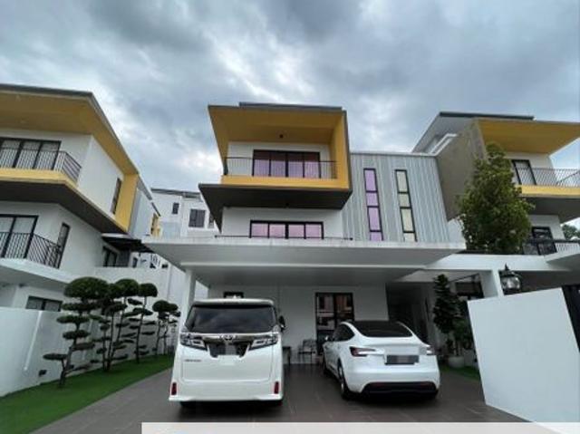 House for sale in Kajang, Langat