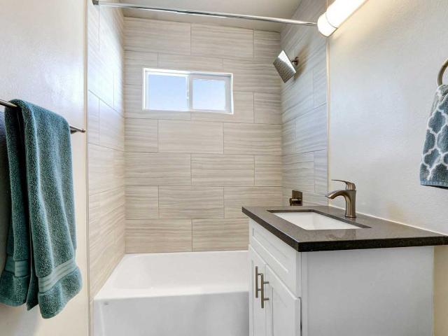 Apartment for rent in Van Nuys Neighborhood Council District, Canoga Park