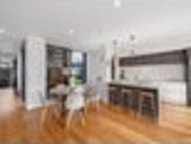 Townhouse for sale in Saint Albans, Canterbury
