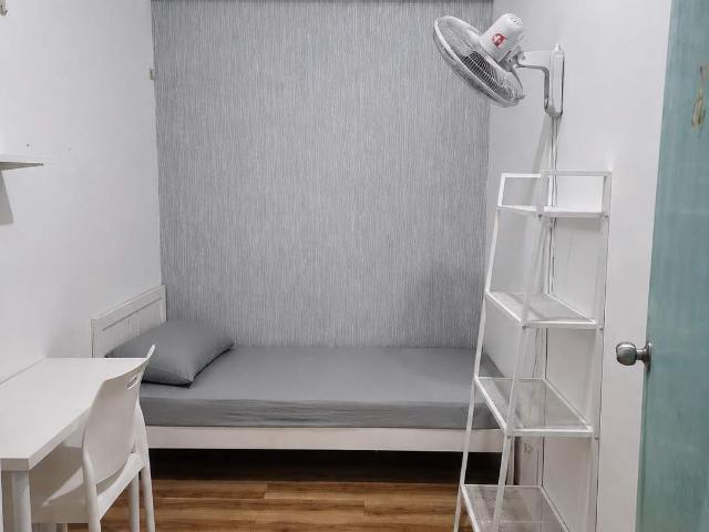 Room for rent in Petaling, Alam Impian