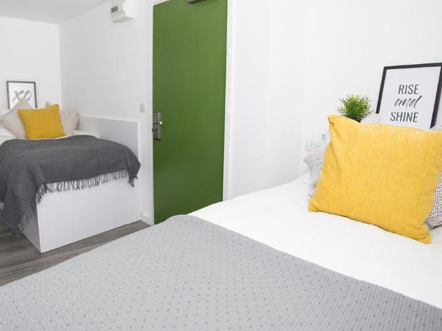 Studio for rent in London Borough of Ealing, Greater London