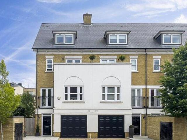House for sale in St James, Sandown Park