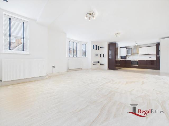 Apartment for rent in London Borough of Harrow, Greater London