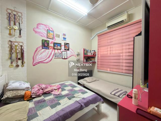 Residential House for sale in Country Heights Damansara, Kuala Lumpur