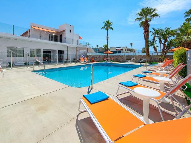 Apartment for rent in Palm Springs, California