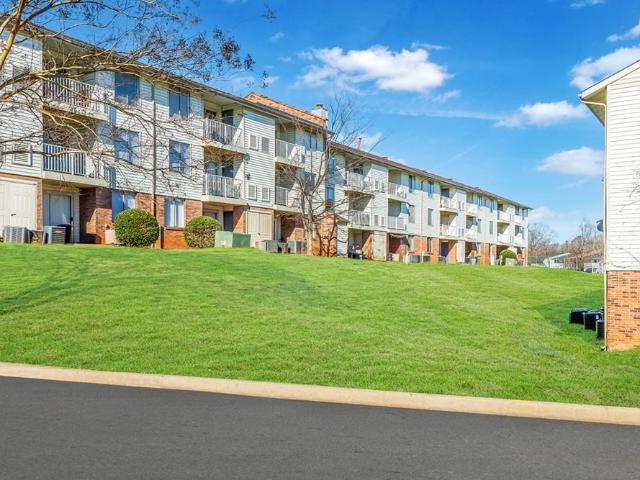 Apartment for rent in Mecklenburg, North Carolina