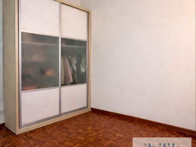Room for rent in Petaling, Damansara Damai