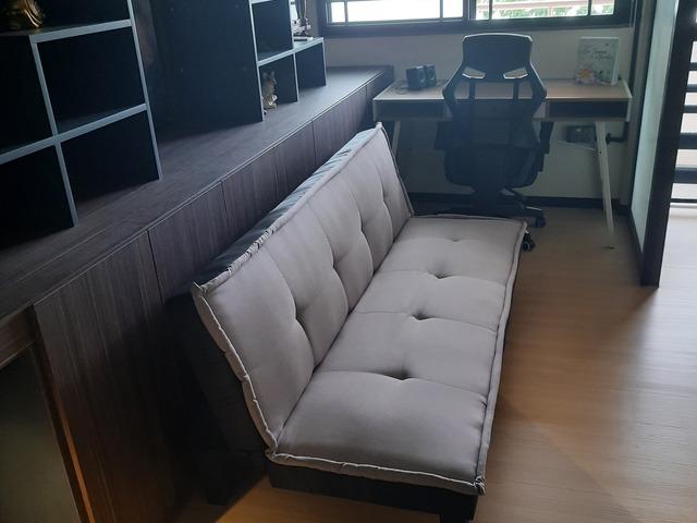 Room for rent in 19 North East, Hougang