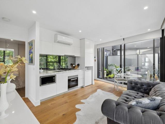 Apartment for sale in Elwood, Melbourne