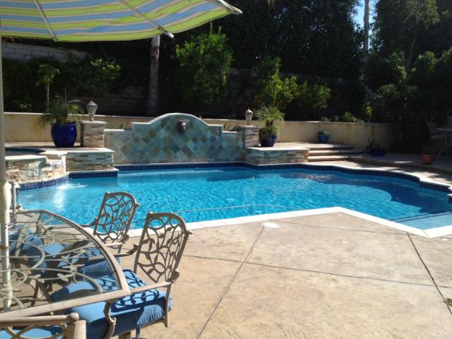 Room for rent in Canoga Park, California