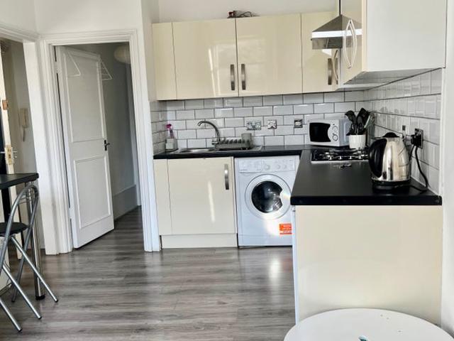 Apartment for rent in Clapham, Greater London