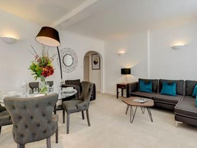 House for rent in Mayfair, Greater London