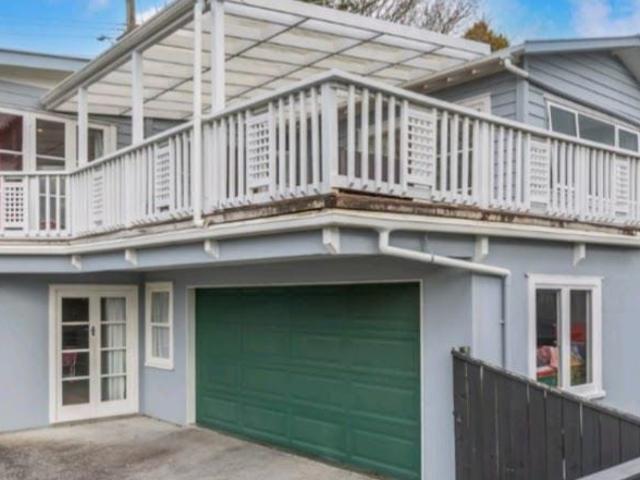 House for rent in Birkenhead, Kaipātiki