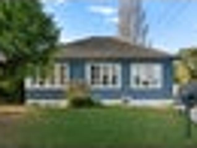 House for sale in Chaslands, Canterbury
