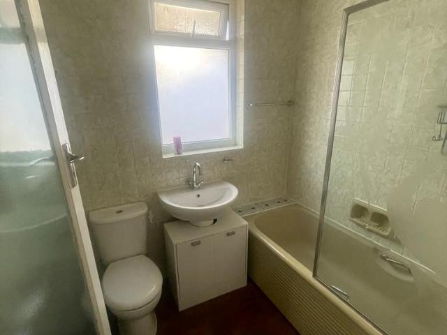 Apartment for rent in Lane, Greater London