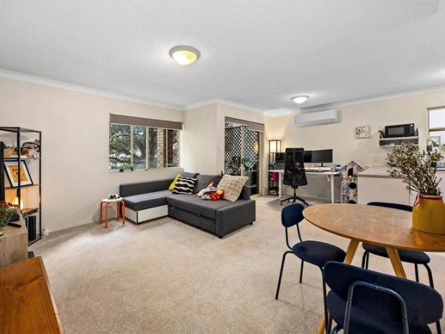 Apartment for sale in Toombul, Queensland