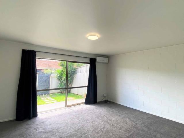 Apartment for rent in Owhata, Oroua County