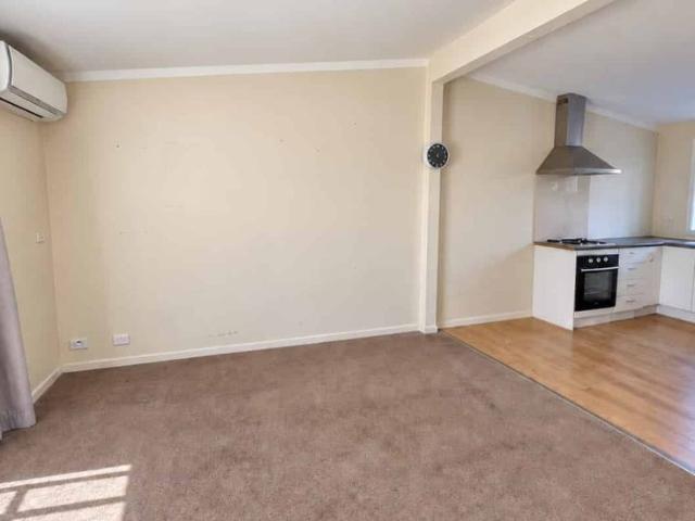 Apartment for rent in Edgeware, Canterbury