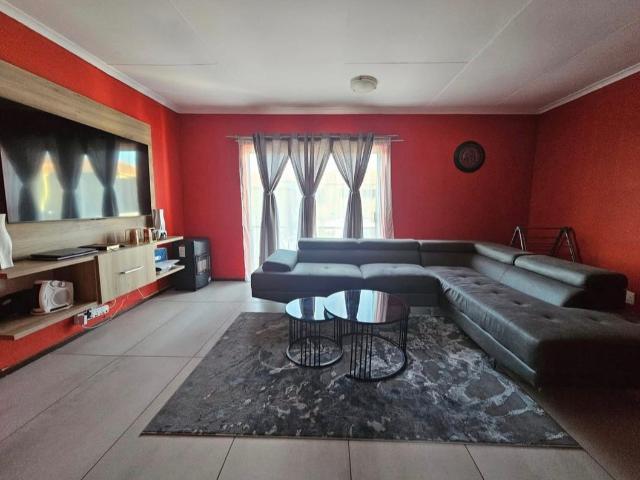 Apartment for rent in Pinelands, Cape Town