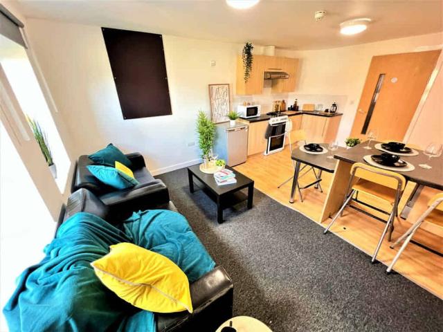 Room for rent in Elmfield, Leicestershire