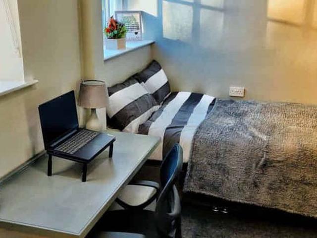 Room for rent in Cowgate, Newcastle upon Tyne