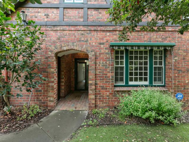 Apartment for rent in Glen Iris, Melbourne