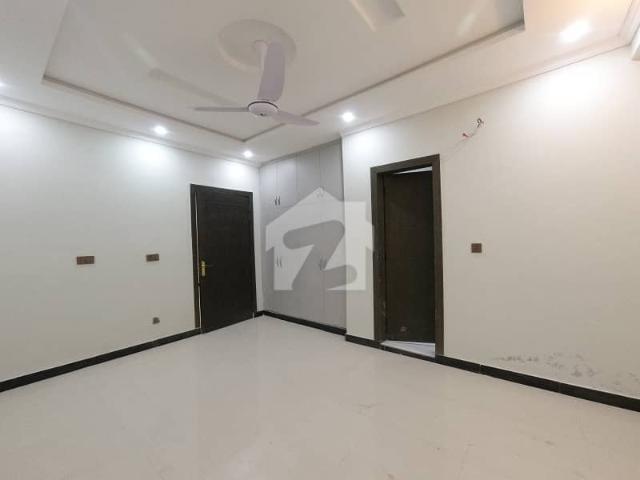 Apartment for sale in Islamabad