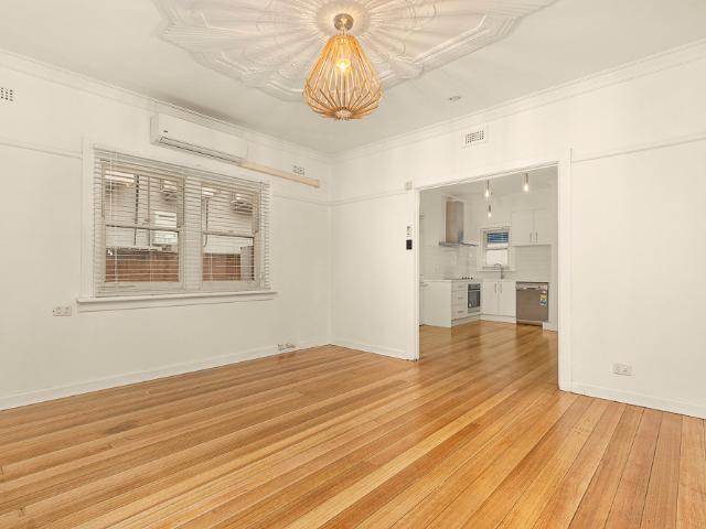 Apartment for rent in Box Hill South