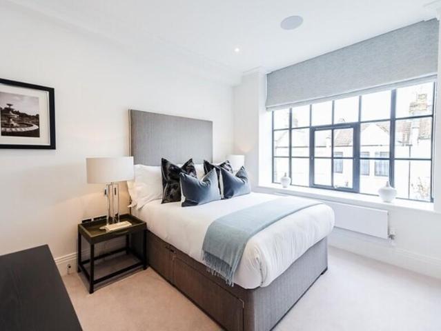 Apartment for rent in London Borough of Hammersmith and Fulham, Greater London