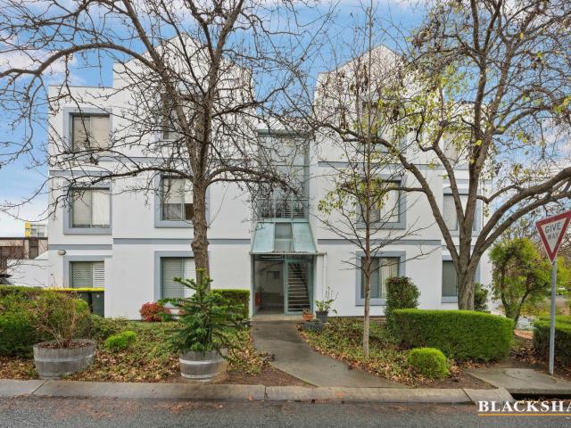 Property for rent in Woden, Australian Capital Territory