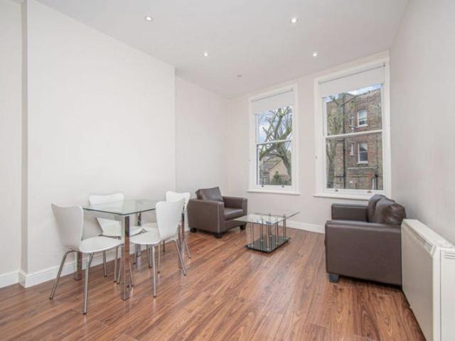 Apartment for rent in South Hampstead, Greater London