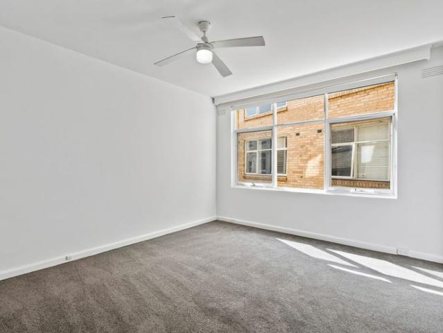 House for rent in St Kilda West, Melbourne