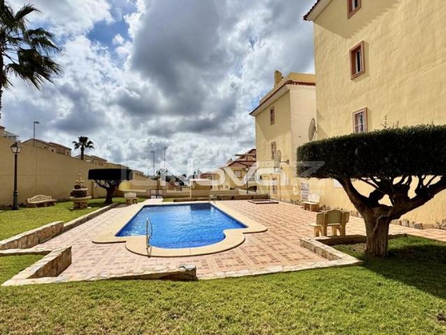 Apartamento en alquiler en Orihuela, Urbanización El Presidente