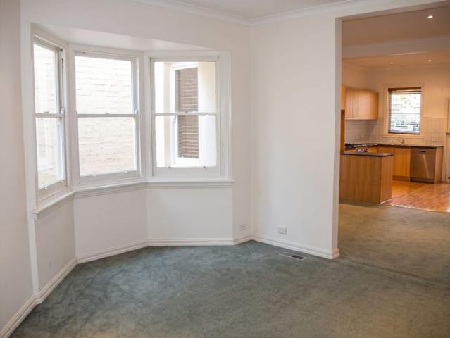 Apartment for rent in Albert Park, Melbourne
