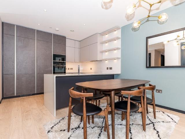 Apartment to rent in Bluebell, North Tipperary
