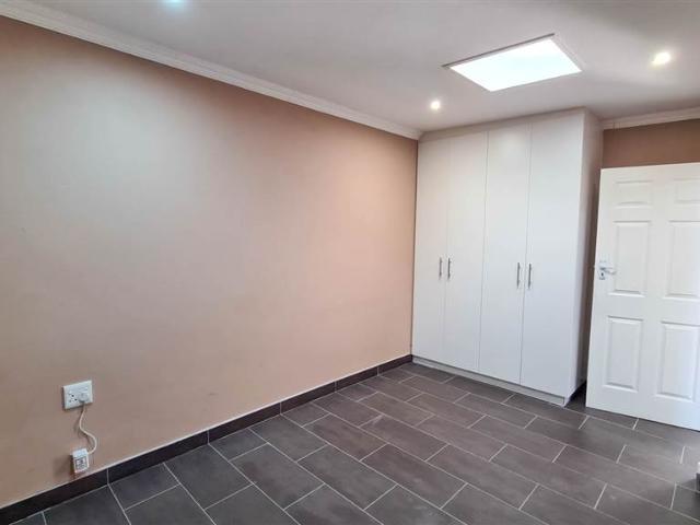 Apartment for rent in Dorchester Heights, East London