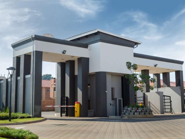 Apartment for rent in Waterkloof, Gauteng