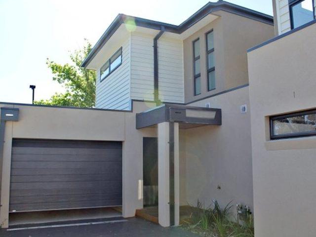 Townhouse for rent in Thomastown, Melbourne