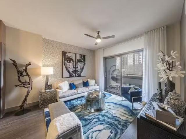 Condo for rent in Dallas
