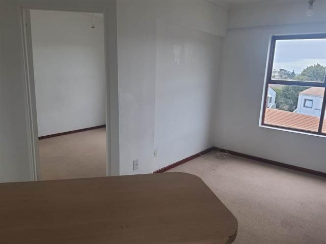 Apartment for rent in Cape Town Ward 26, Parow