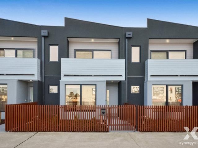 Townhouse for rent in Pakenham, Melbourne