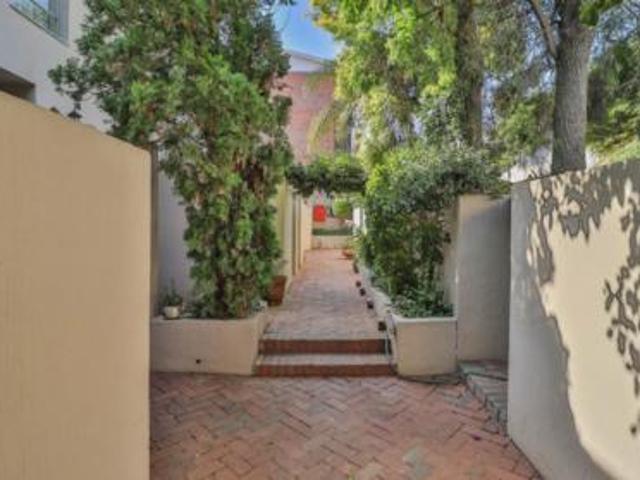 House for sale in Edenvale