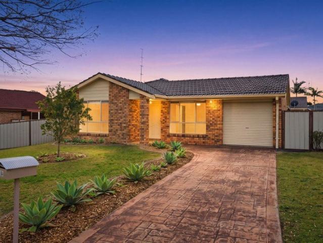House for sale in Lake Haven, New South Wales