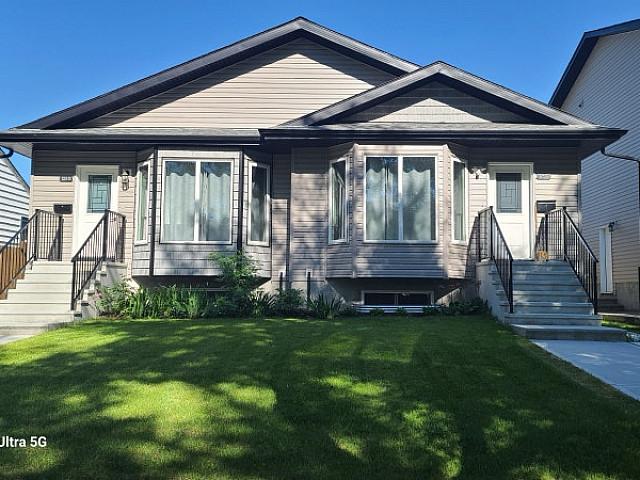 Duplex for rent in Wedgewood, Alberta