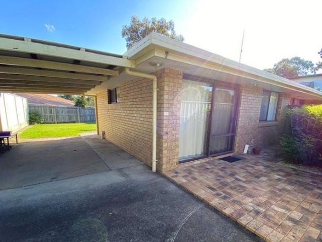 Duplex for rent in Fernbrook, Queensland