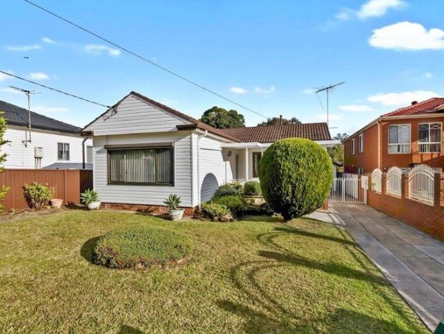 House for rent in Pendle Hill, Sydney