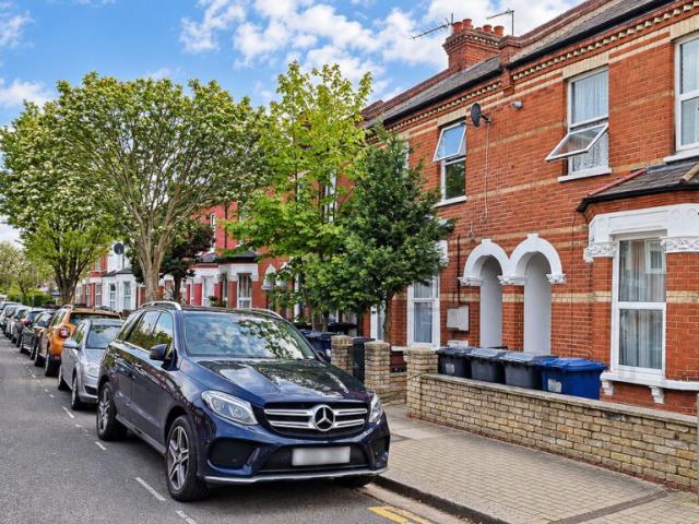 Apartment for rent in London Borough of Barnet, Greater London