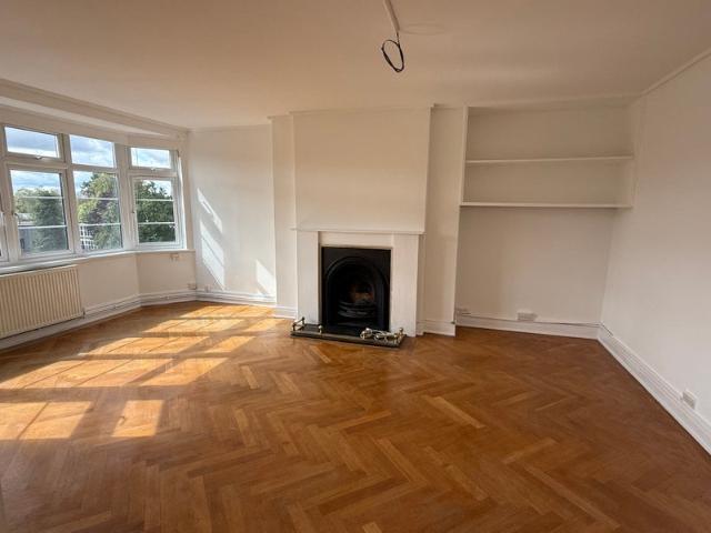 Apartment for rent in London Borough of Ealing, Perivale